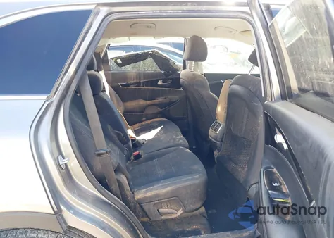 2019 Kia Sorento 2.4L L from USA, damaged, VIN 5XYPG4A34KG497349